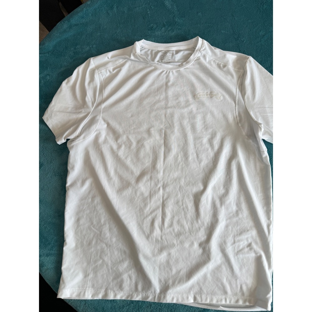Peloton Mens Medium White Short Sleeve Performance Workout Shirt Training Tee